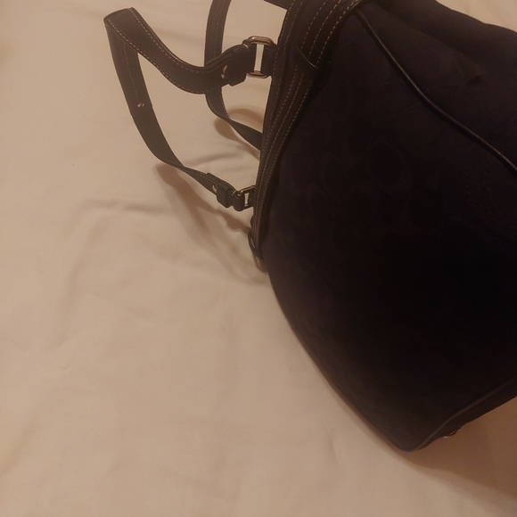 COACH AUTHENTIC SIGNATURE BROWN BY PYTHON - Picture 12 of 16